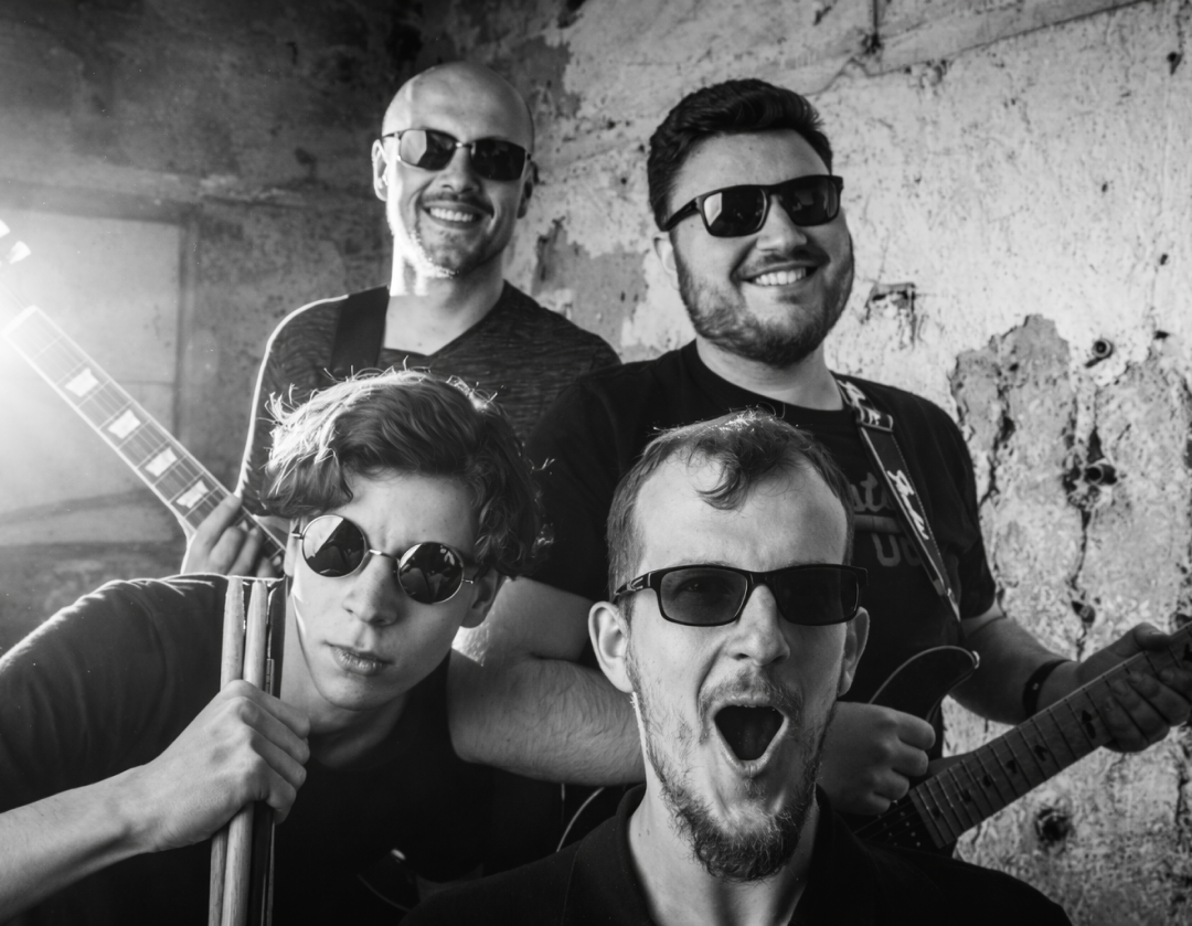 MELO KOMPLOTT band photo